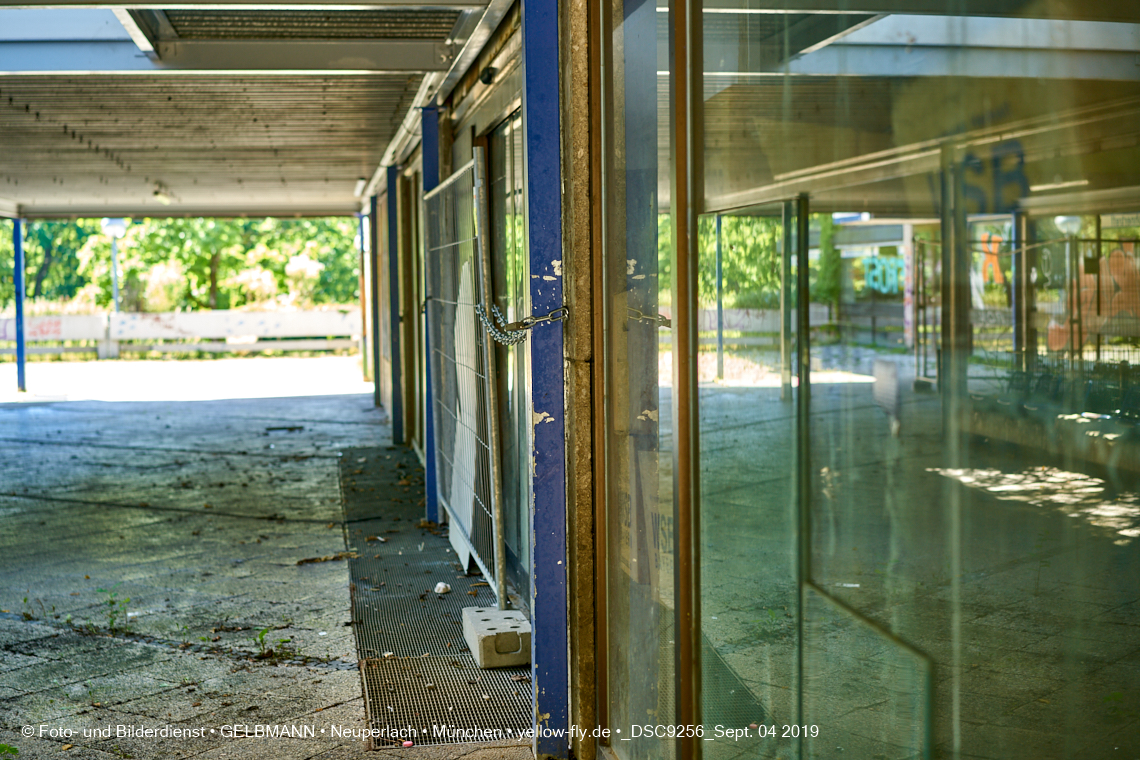 04.09.2019 - Einkaufs- und Wohnzentrum Quiddestraße in Neuperlach